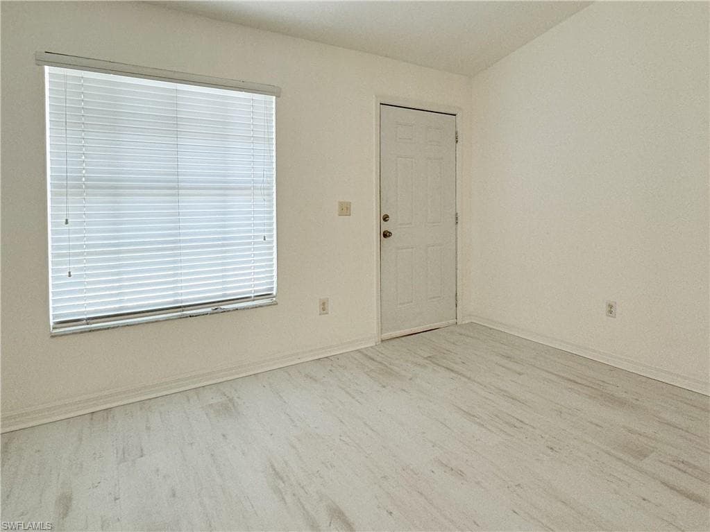 6265 Vista Garden WAY B-11