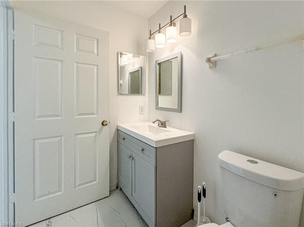 6265 Vista Garden WAY B-25