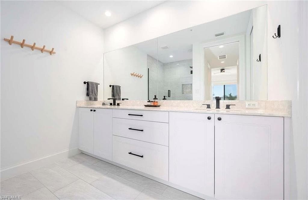 1111 Central AVE 403-15