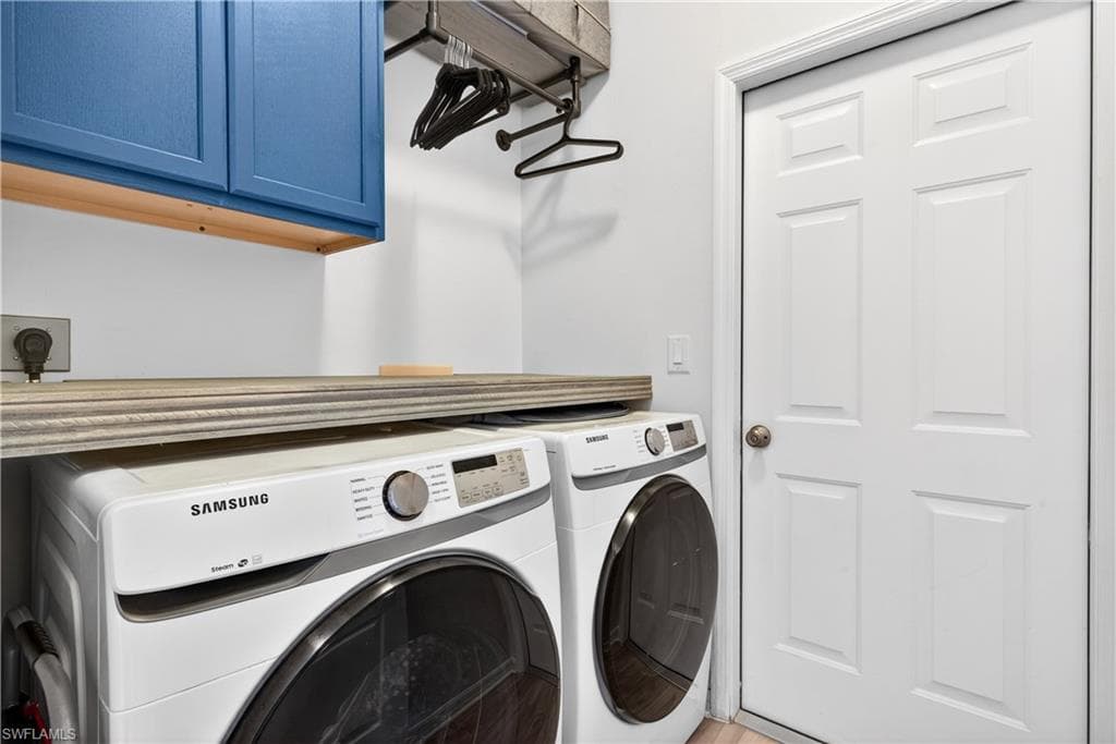 9863 Colonial WALK N-23