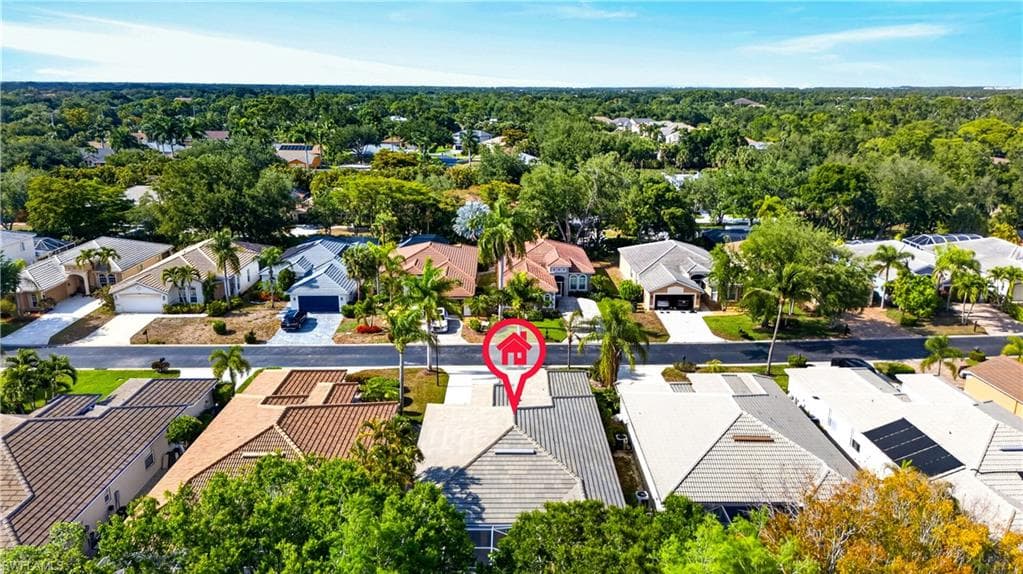 9863 Colonial WALK N-32