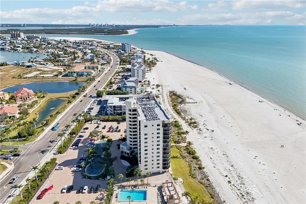 7500 Estero BLVD 102-22