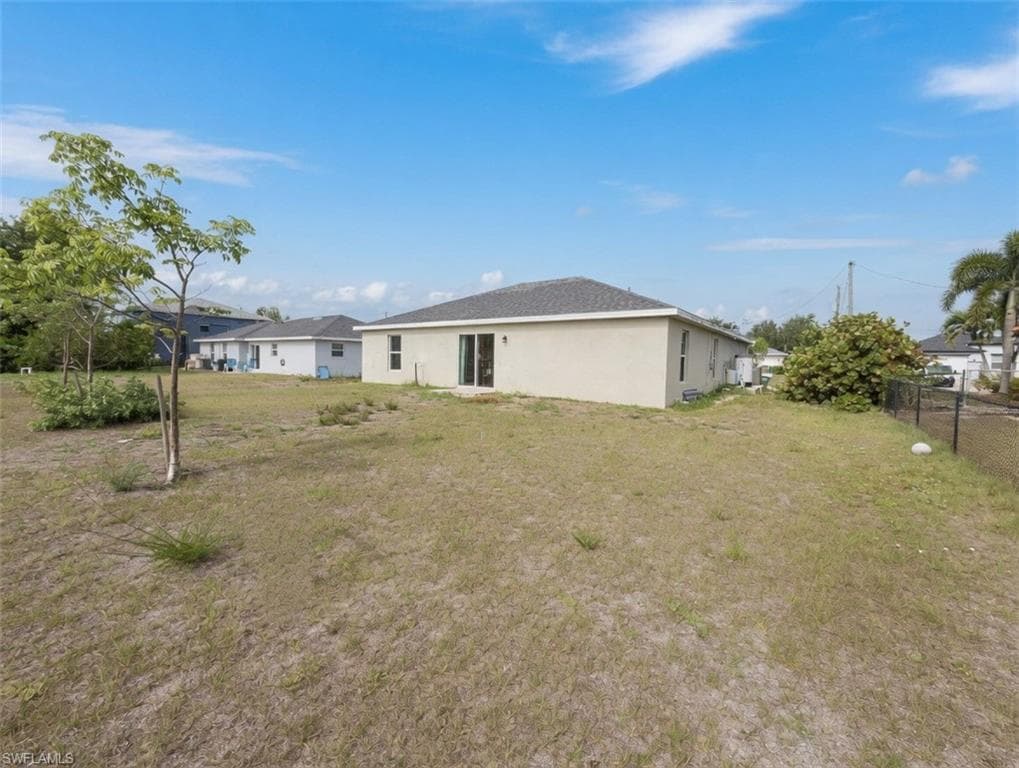 2207 NW 21st AVE-14