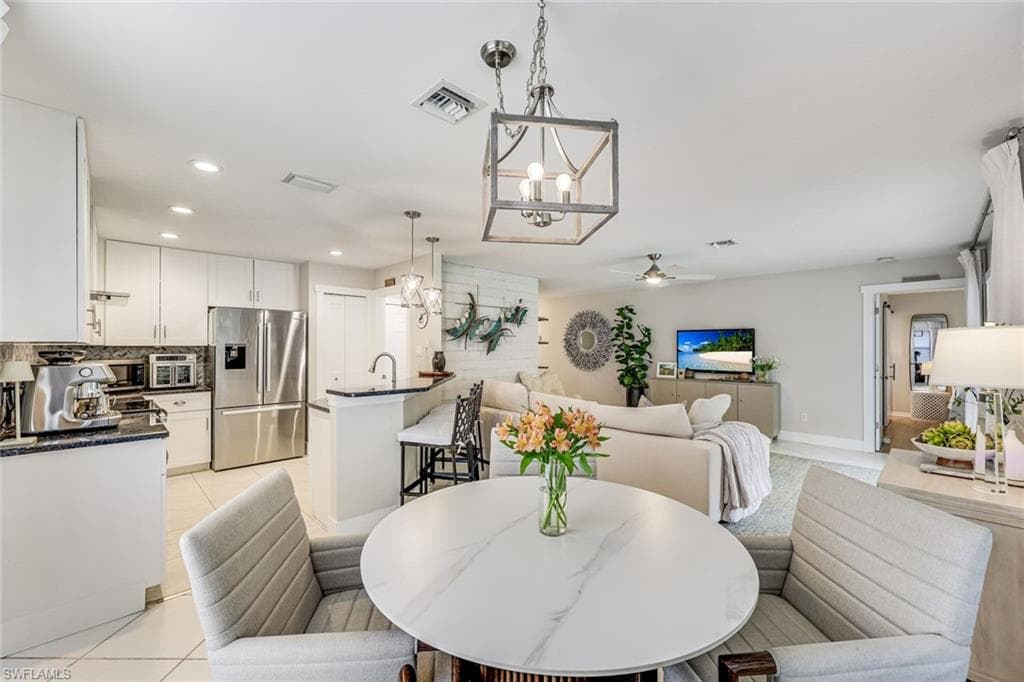 156 Stanhope CIR-5