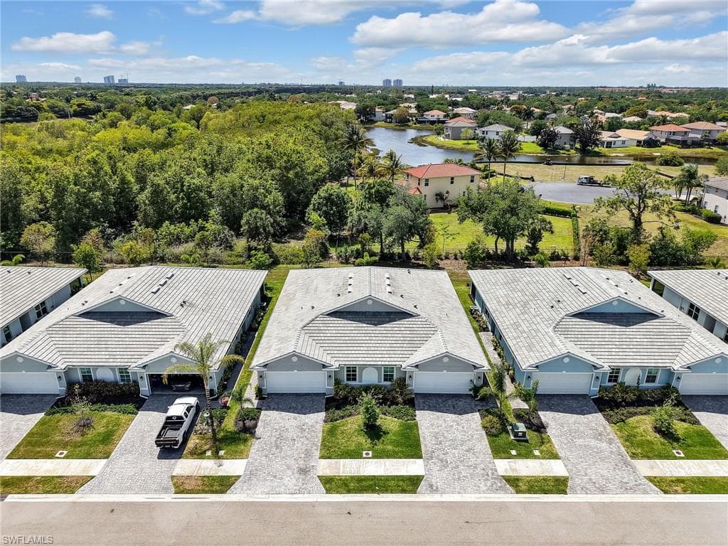 21904 Milan Villas LN-1