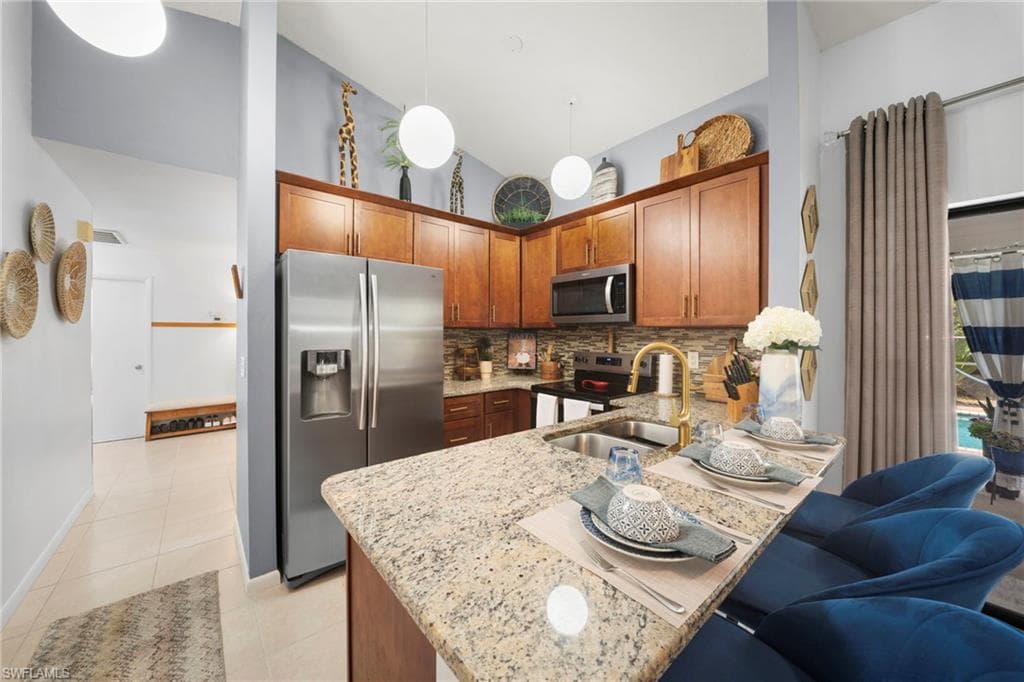 19101 Pine Run LN-14