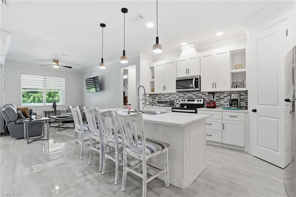 20230 Trailside DR-11