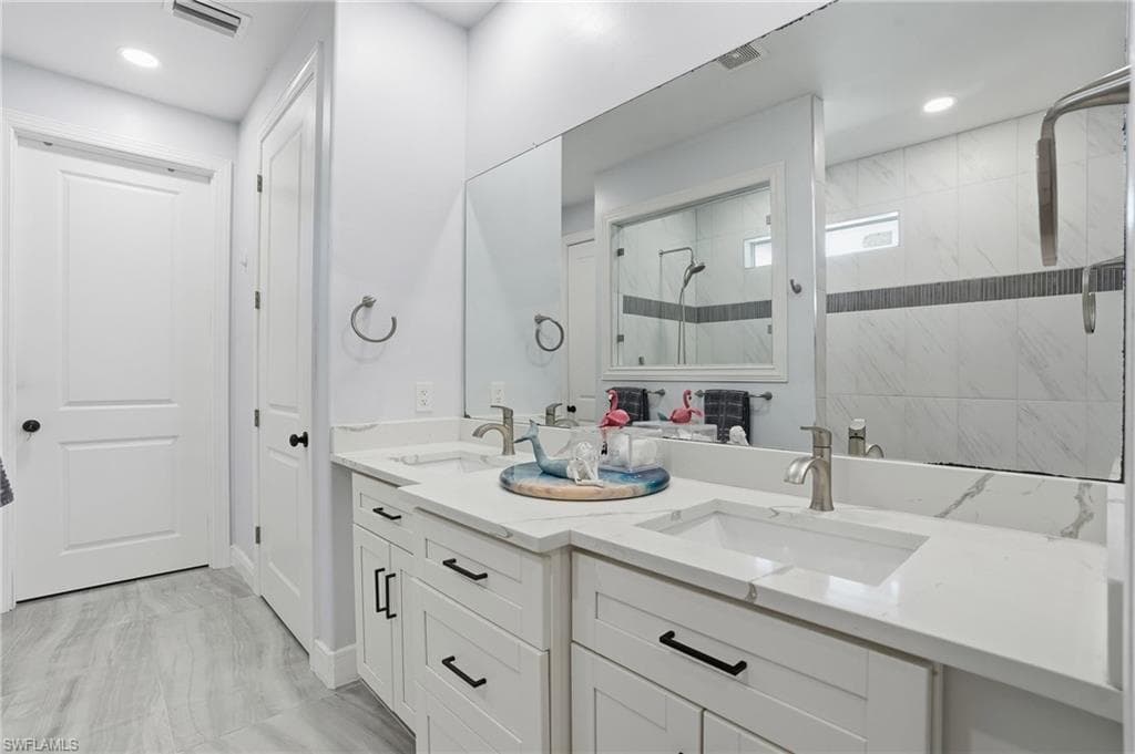 20230 Trailside DR-29