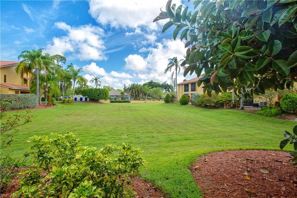 9871 Citadel LN 208-4