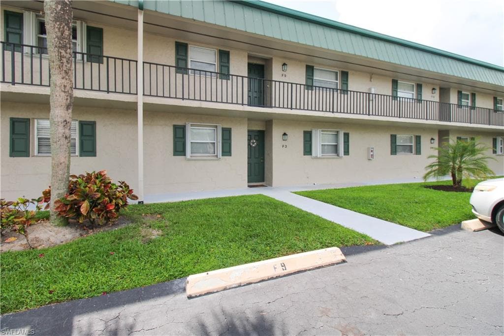 600 Valley Stream DR F9-1