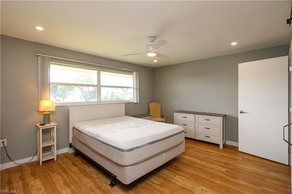 600 Valley Stream DR F9-29