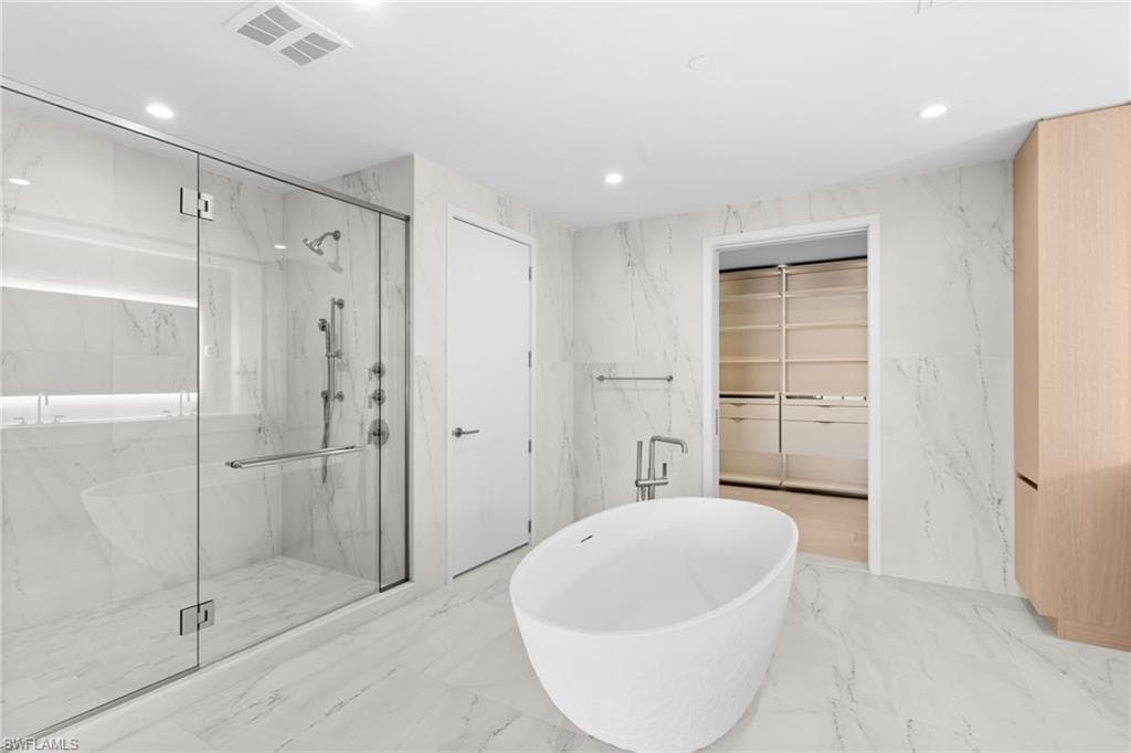 5100 Seagrass BLVD 1206-13
