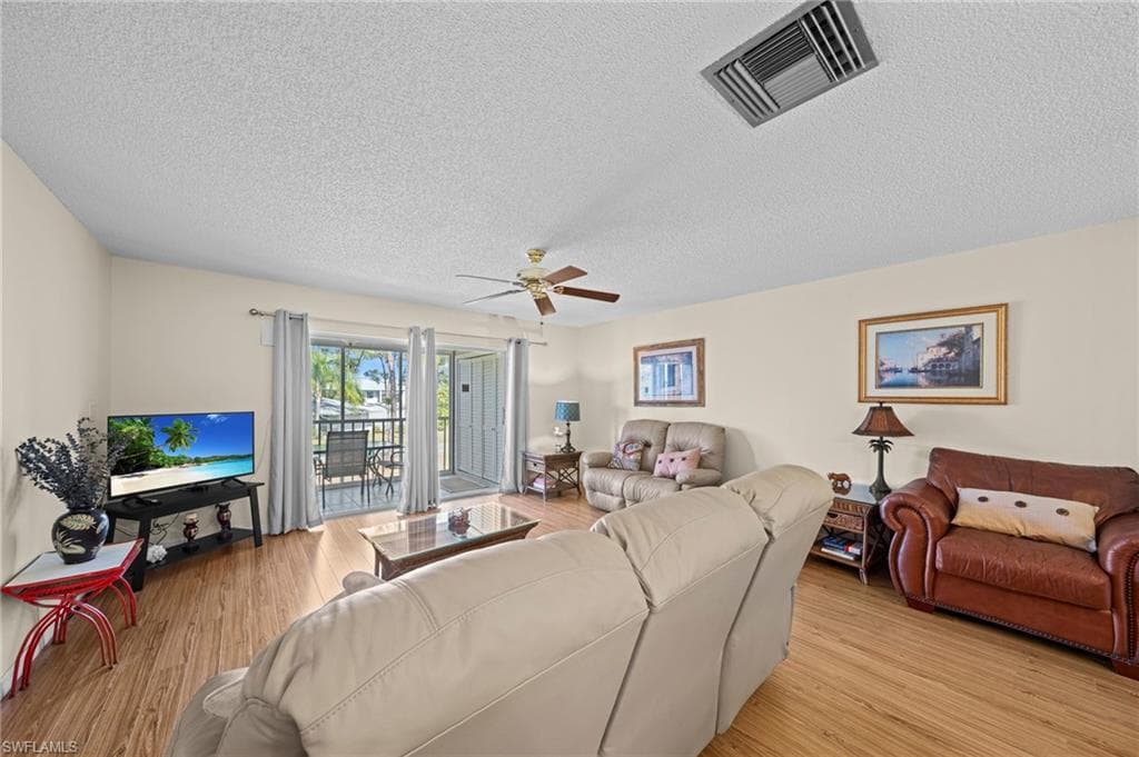 7068 Nantucket CIR 7-10