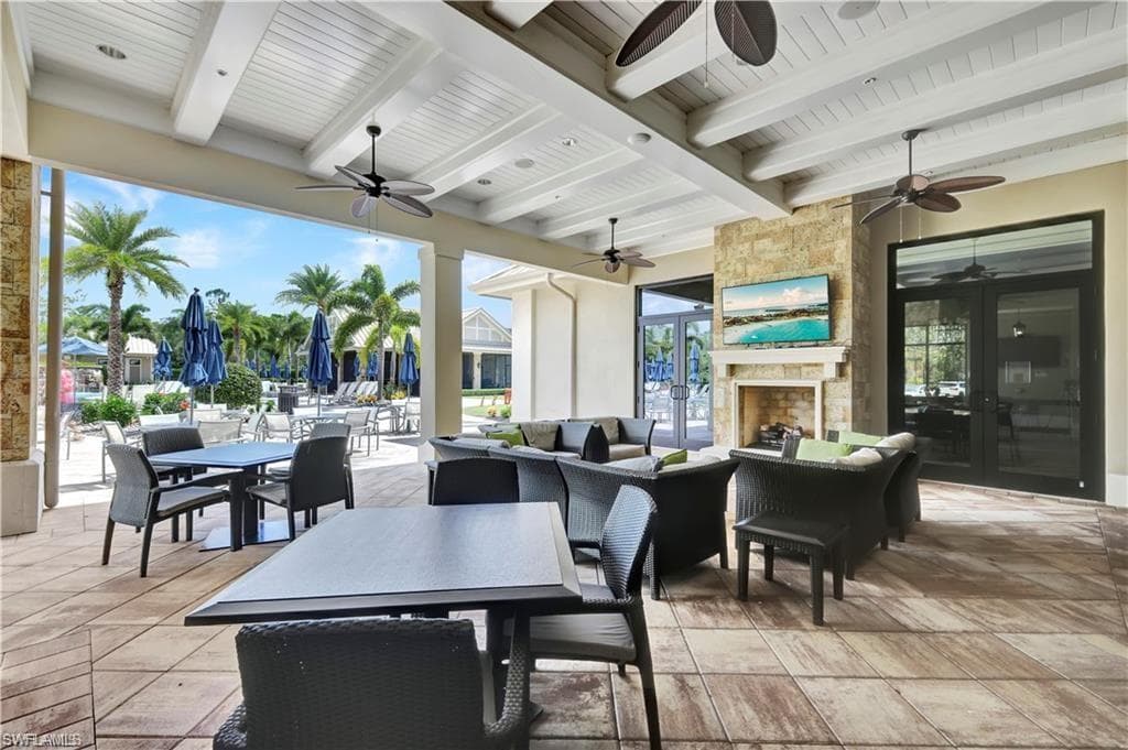7103 Lily WAY-32