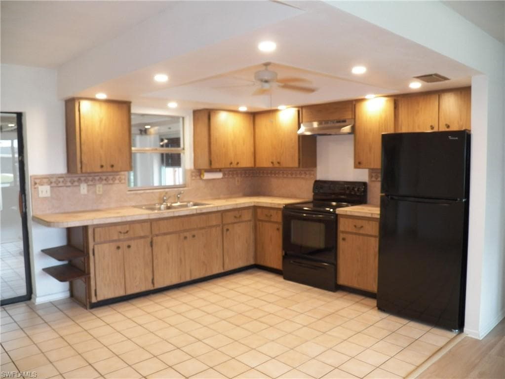 1768 Coral Point DR-7