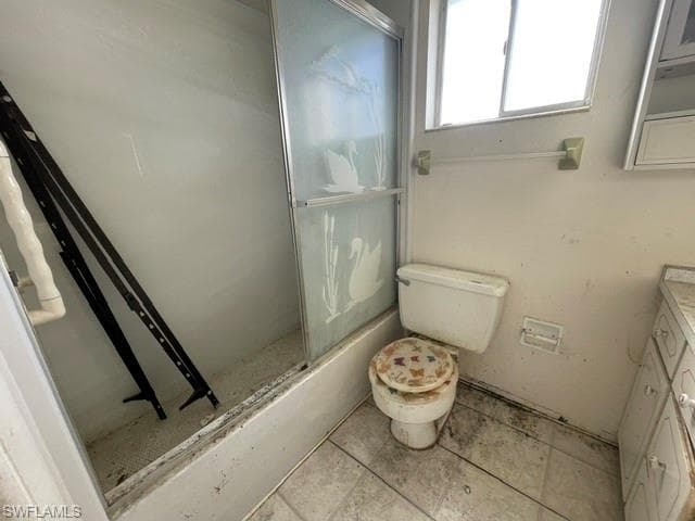 8381 Antigua CT-19