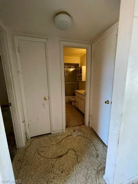 8381 Antigua CT-9
