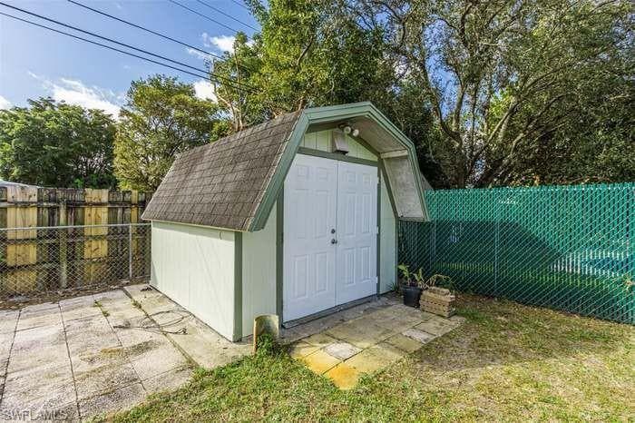7090 Scott ST-23
