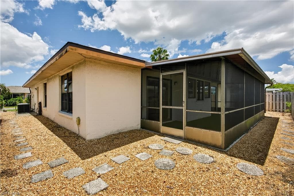 9708 Foxglove CIR-26