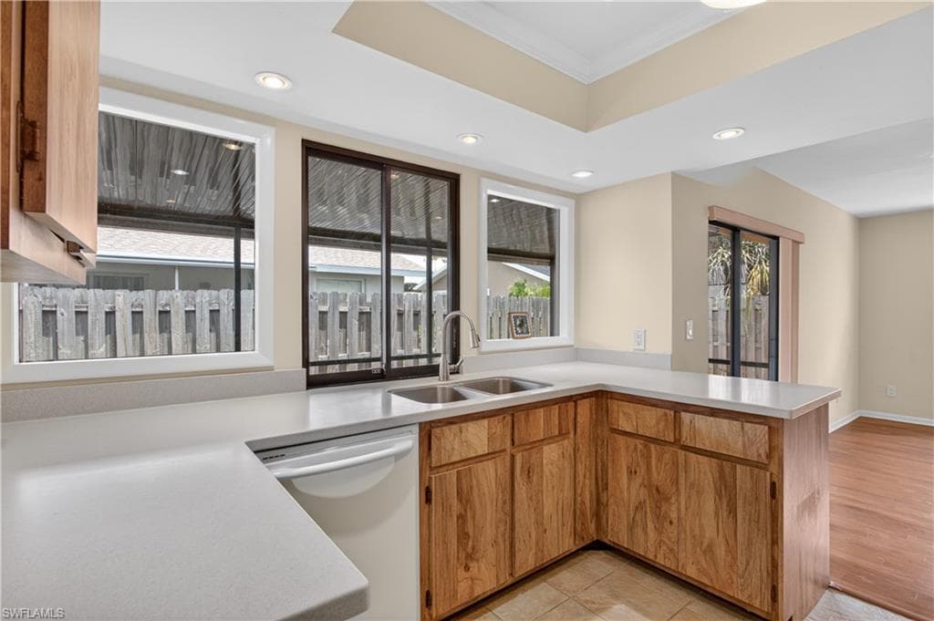 9708 Foxglove CIR-7