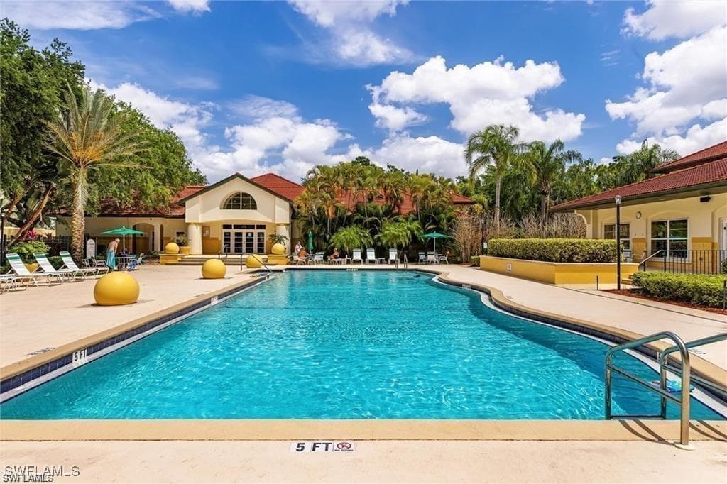 11530 Villa Grand 1101-2