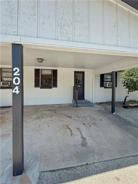 204 2nd ST 2-12
