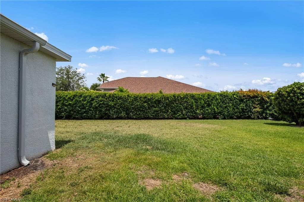 17381 Stepping Stone DR-32