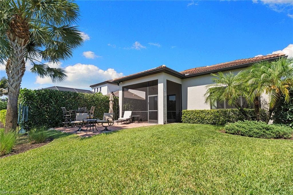 7253 Wilton DR-26