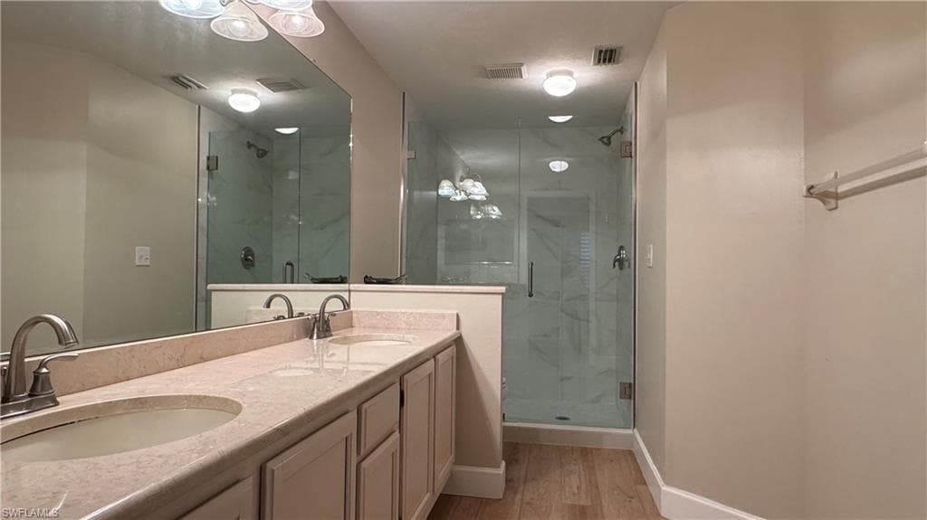 9828 Luna CIR H202-25