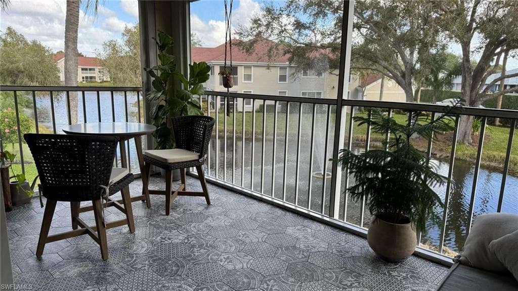 9828 Luna CIR H202-20