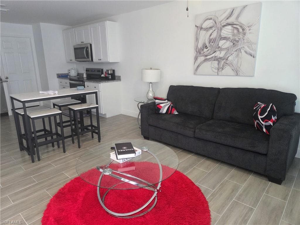 2156 Edison AVE-6