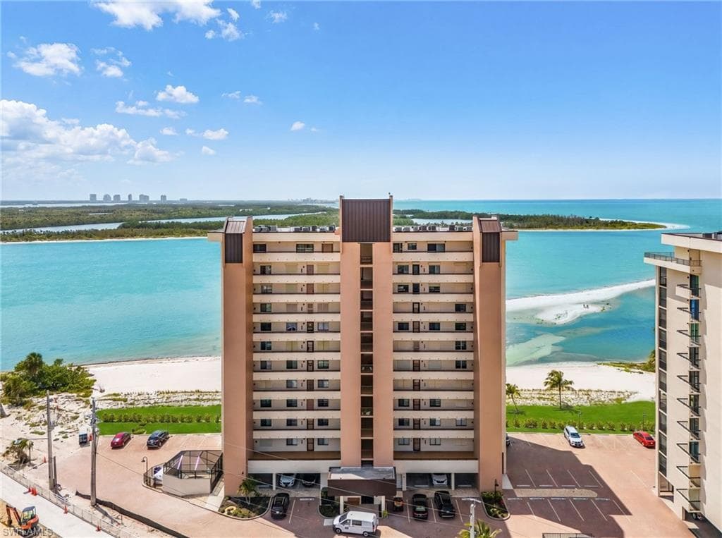 8402 Estero BLVD 704-24