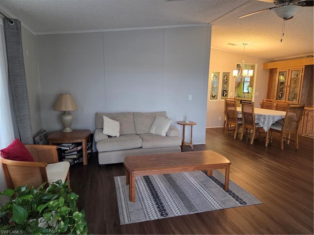 465 Dawn DR-7