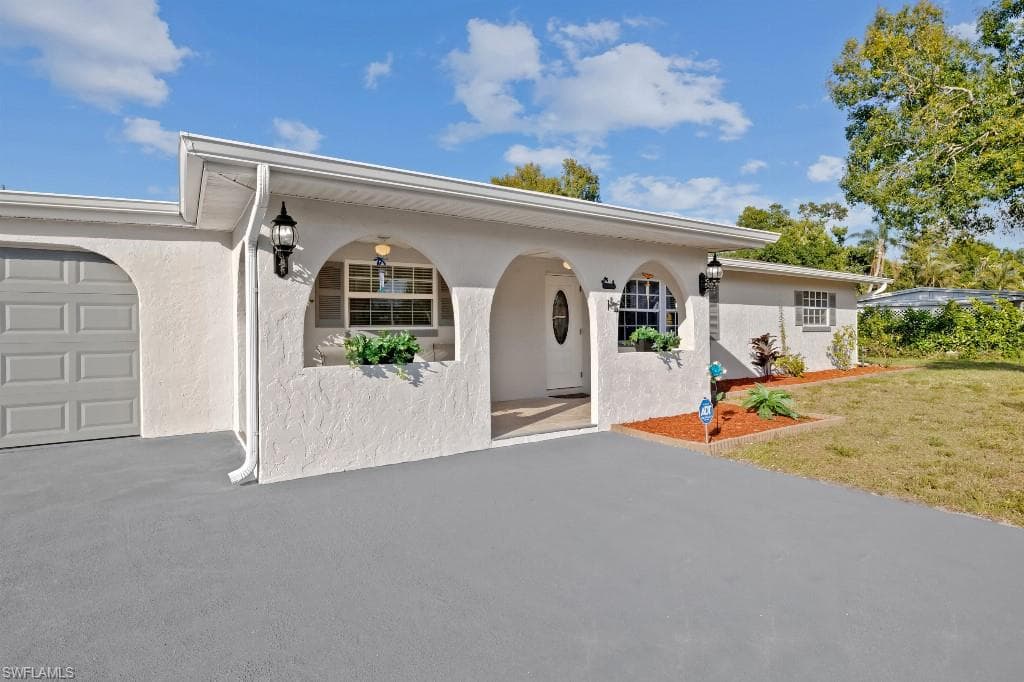 4530 Underwood DR-1