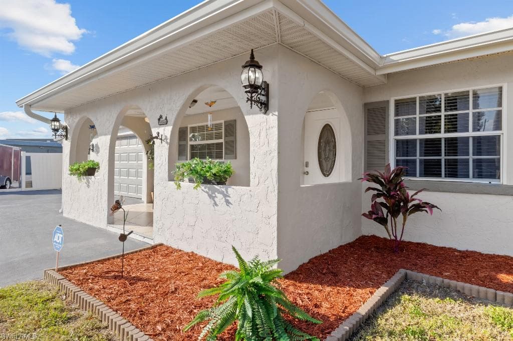 4530 Underwood DR-2