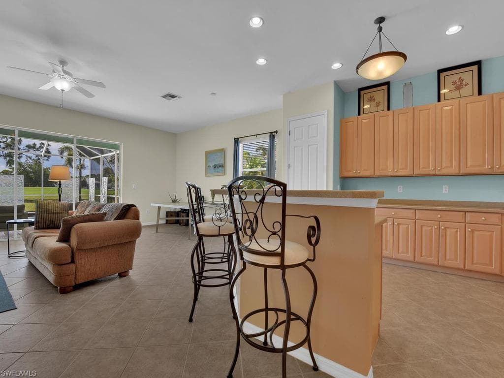 2314 Bainmar DR-7