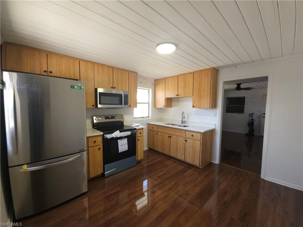 2657 Lafayette ST-7