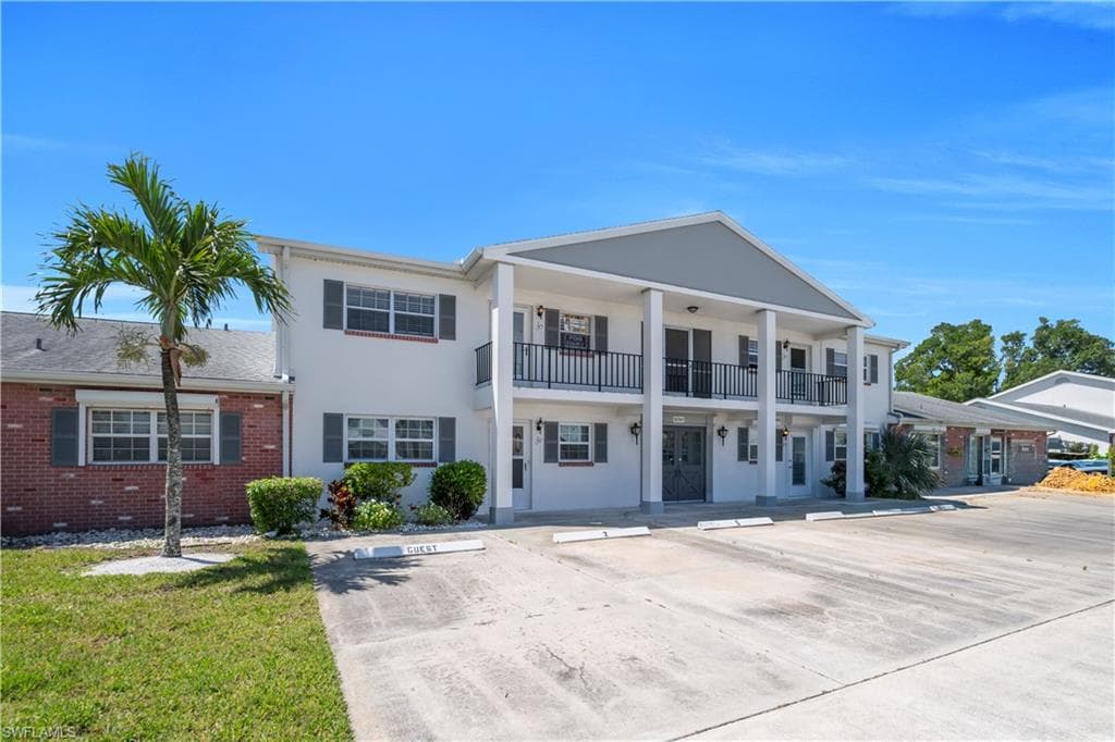8741 Lueck LN 5-2