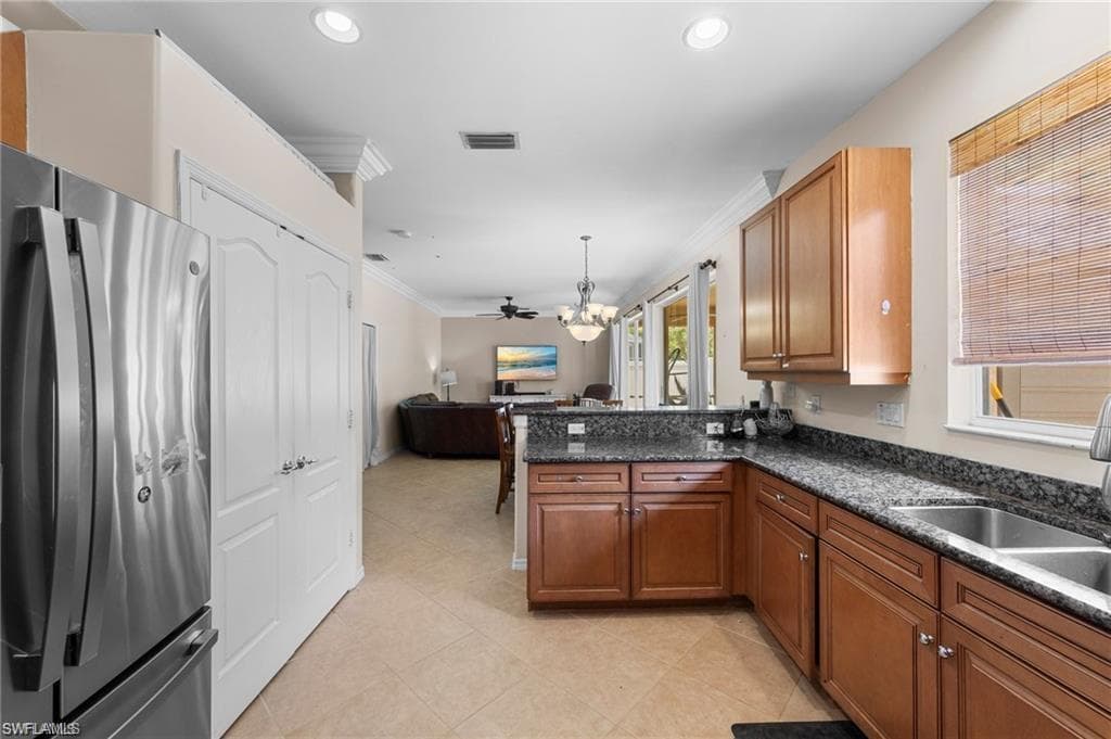 8364 Laurel Lakes BLVD-14