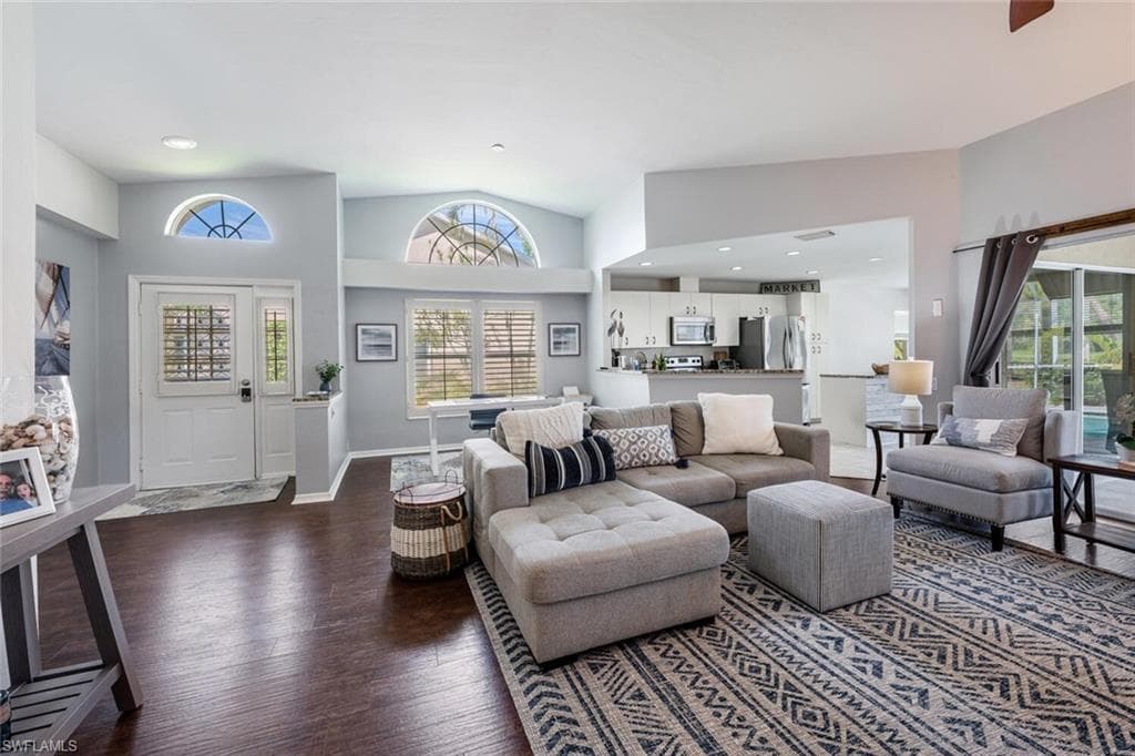 641 Saint Andrews BLVD 108-1-8