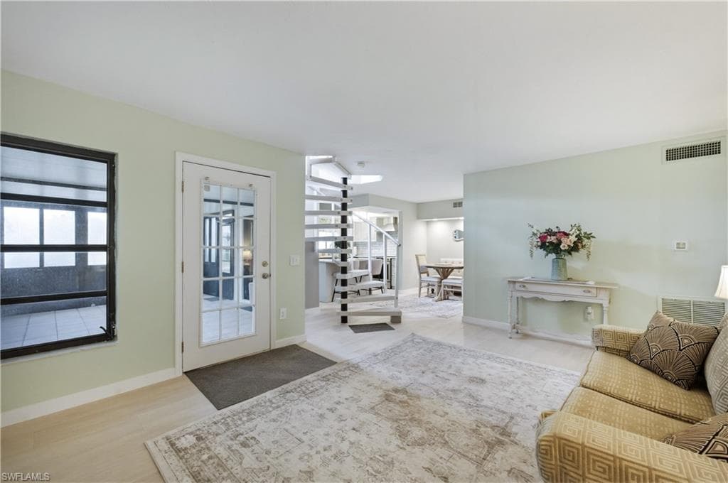16001 Amberwood Lake CT 1-3