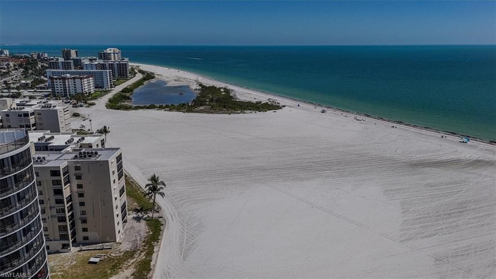 6645 Estero BLVD 201-17