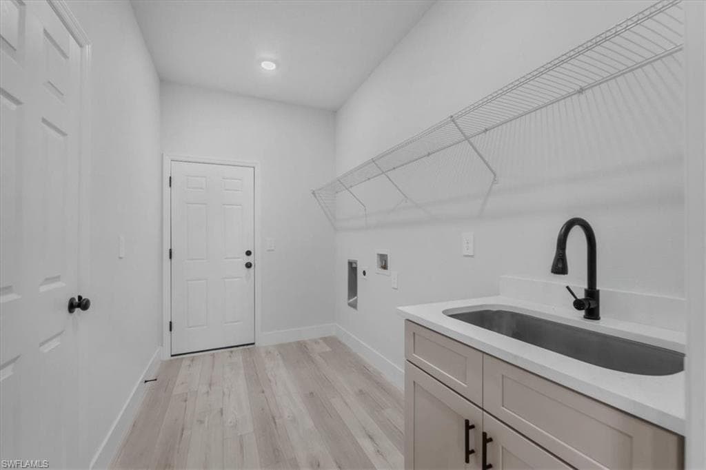2801 Monza DR-29