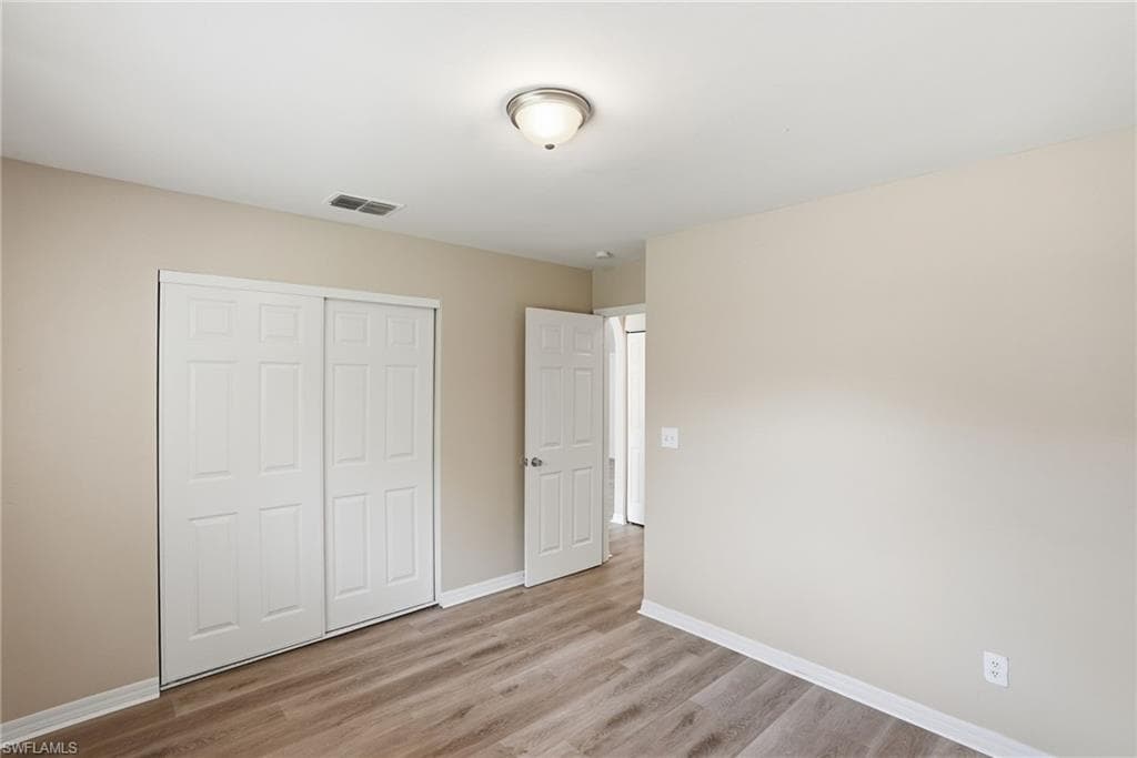26311 Coventry LN 313-21