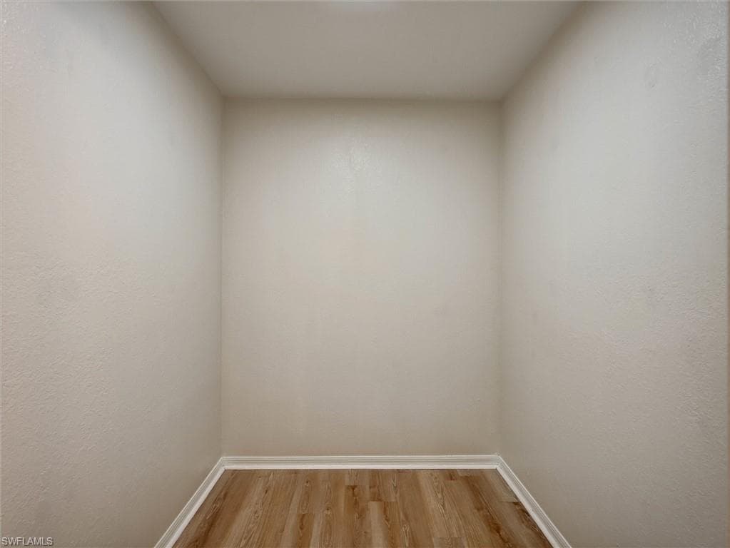 3200 Orange Grove TRL-16
