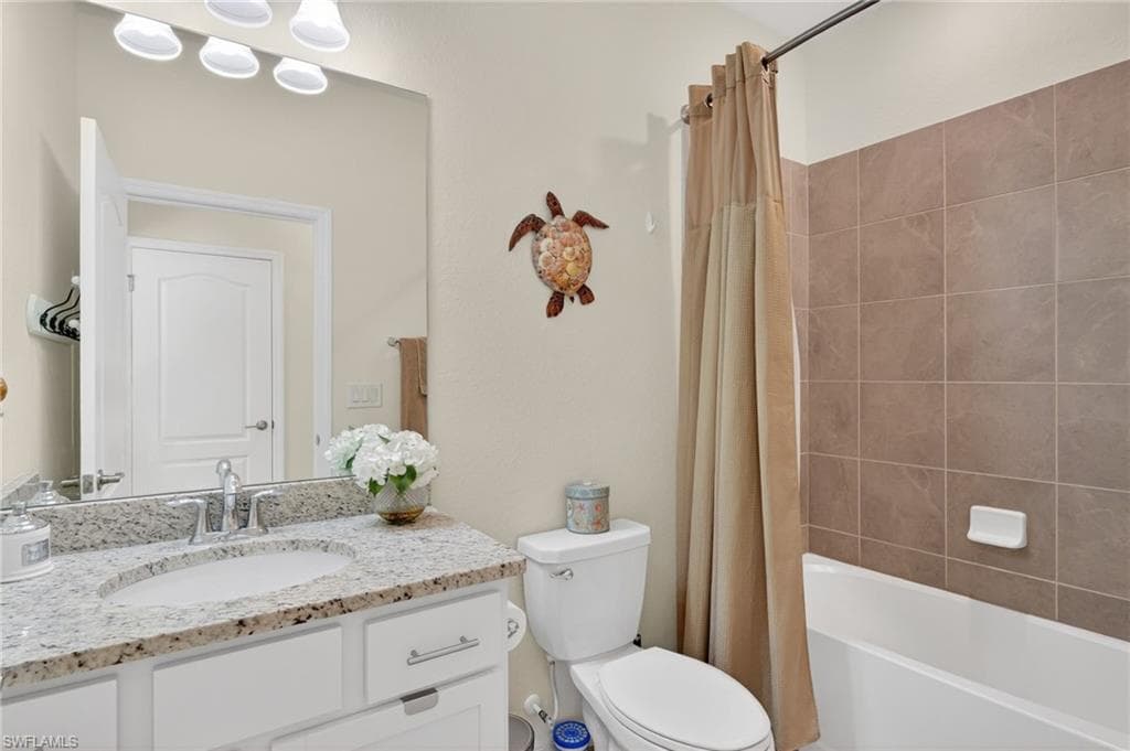 4386 Bluegrass DR-30