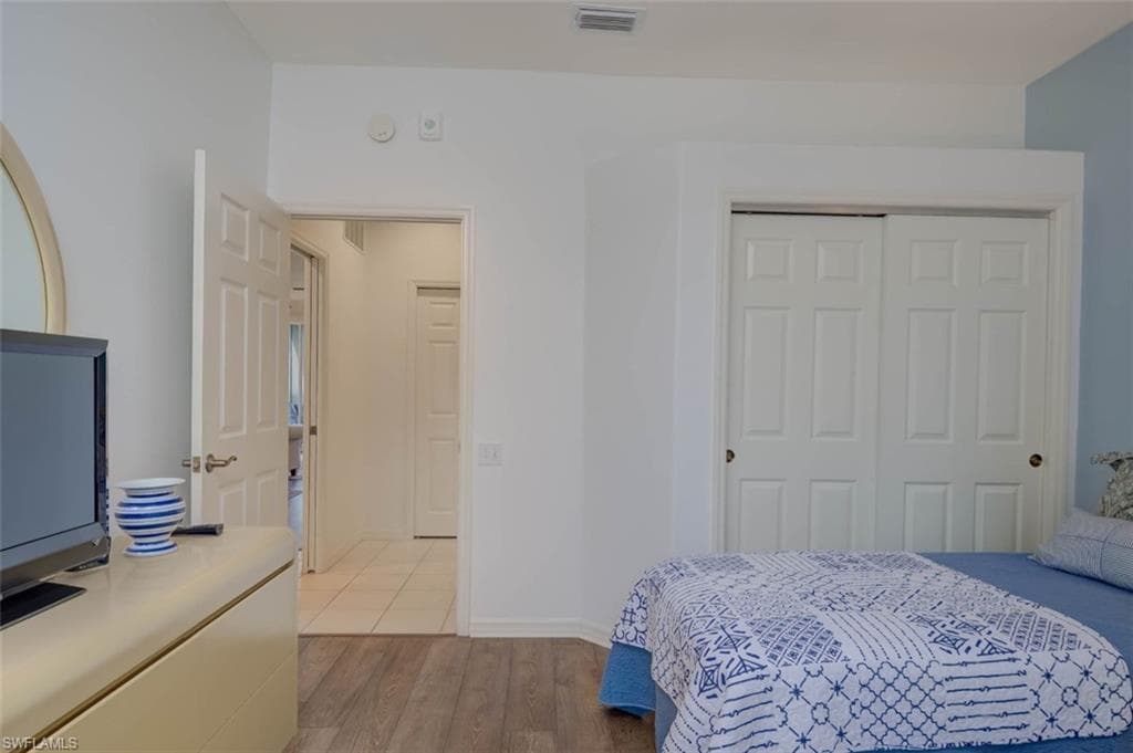 8223 Parkstone PL 102-22