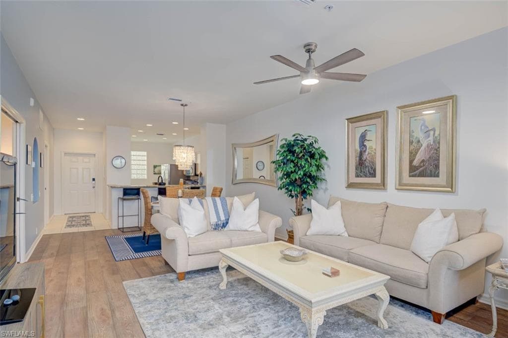 8223 Parkstone PL 102-5