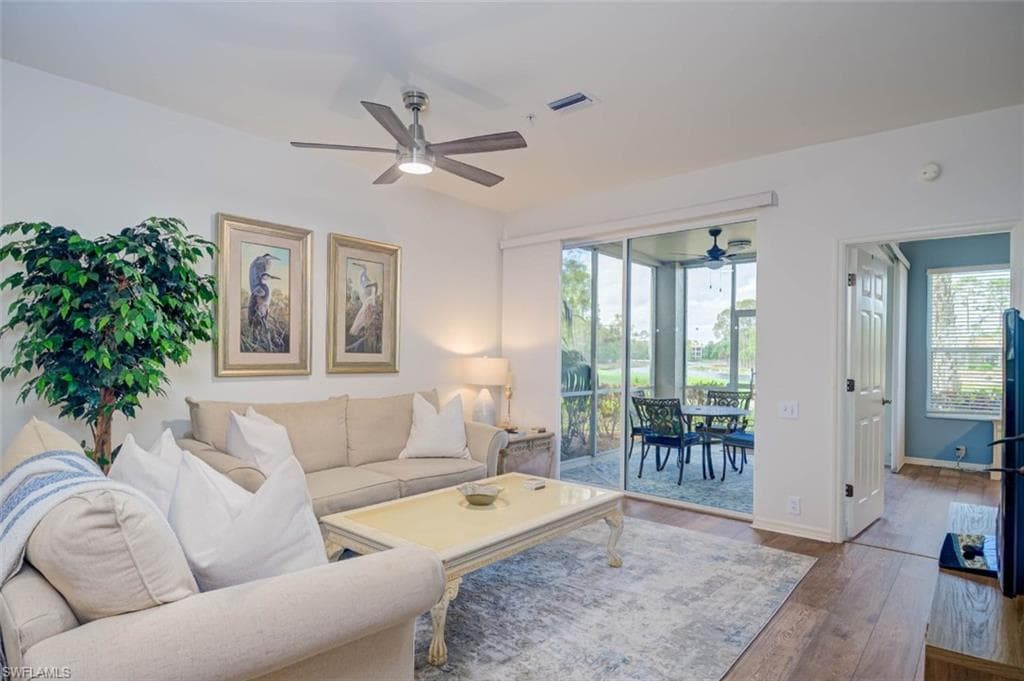 8223 Parkstone PL 102-4
