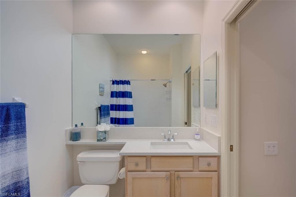 8223 Parkstone PL 102-23
